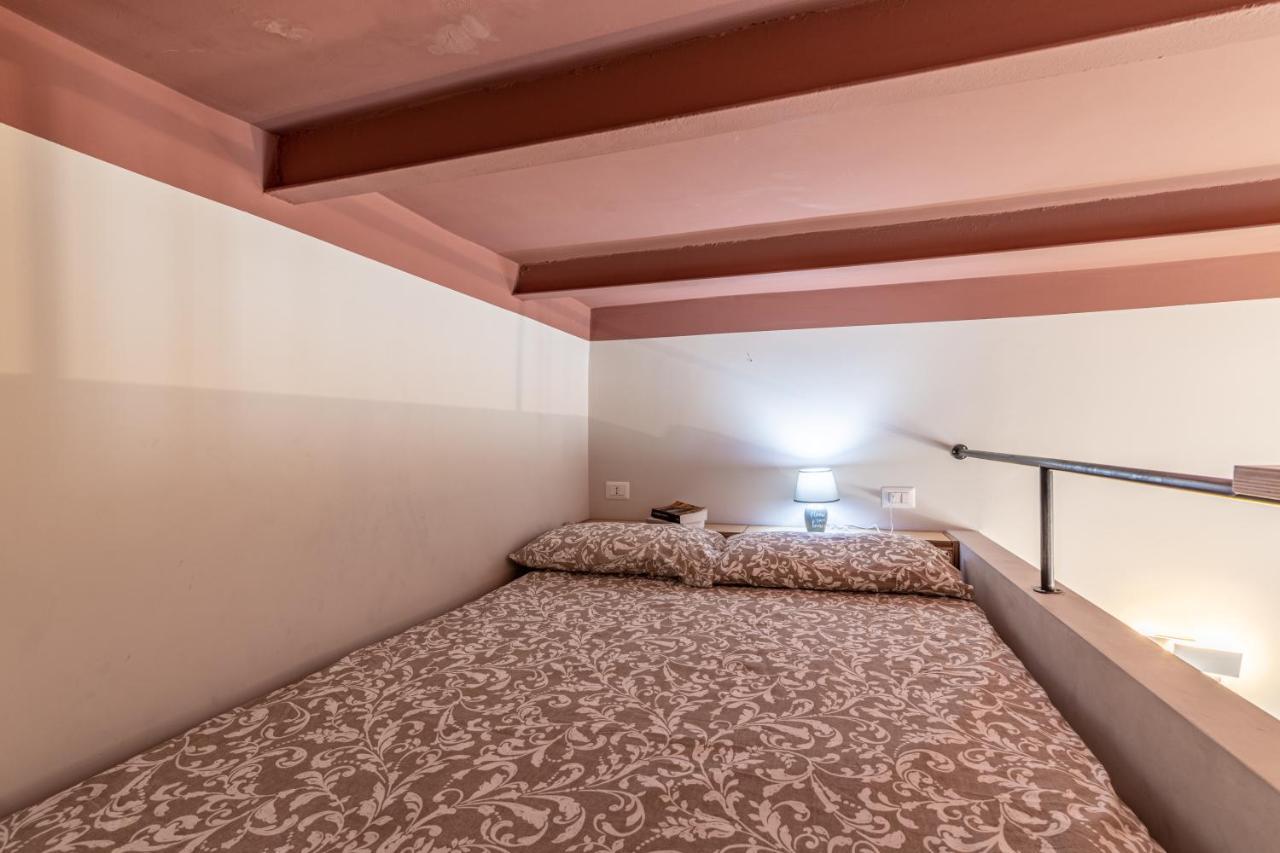 Xenia Apartments - Accogliente Pied-A-Terre Sui Navigli Milaan Buitenkant foto